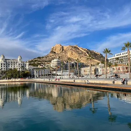 Encanto Mediterraneo En *